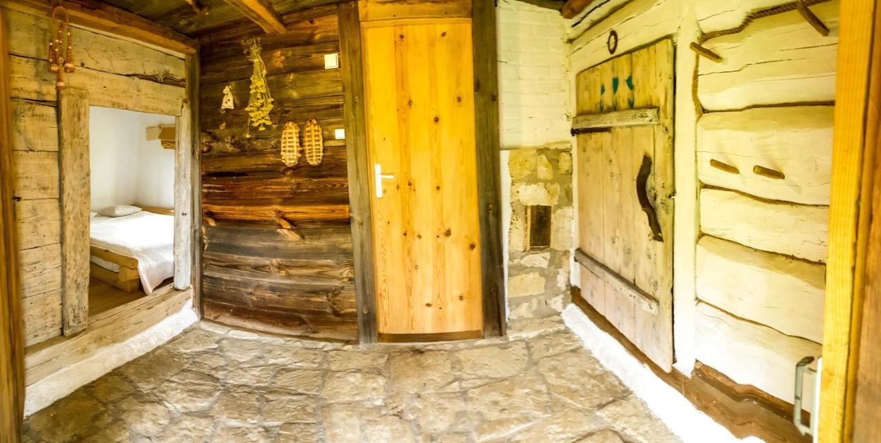 Dzikie Roztocze - Stara Chata Krasnobród Extérieur photo
